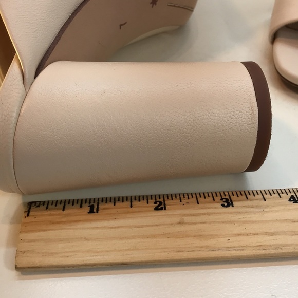 Splendid Cream Sandals Round Heel Size 7 - Picture 9 of 9